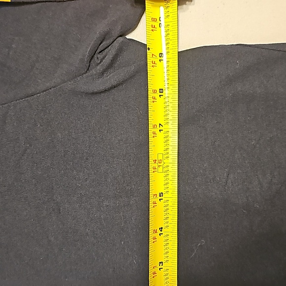 Oakley Men's Long Sleeve Tee - Picture 7 of 8